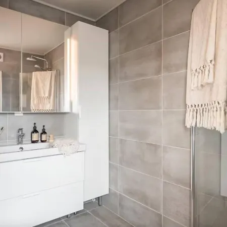 Apartamento Trondheim-perle Med 2 Soverom Og Lun Stil